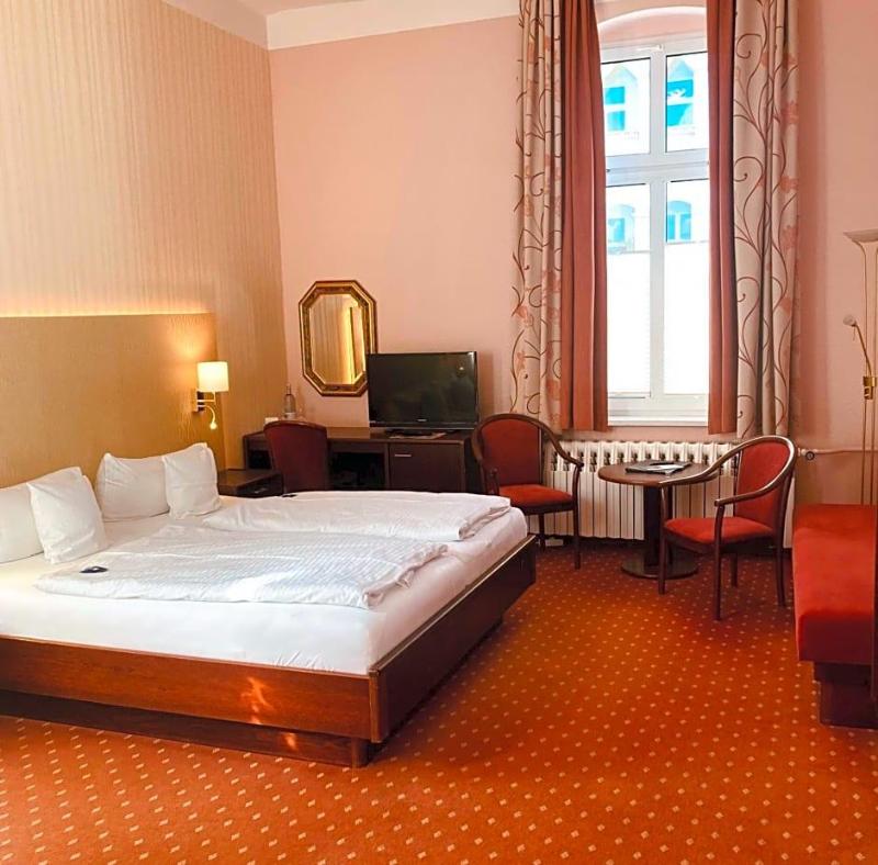 Hotel Germania image