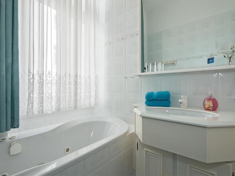 Hotel Germania image