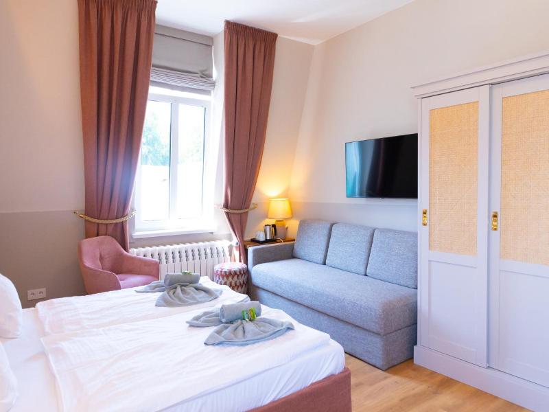 Hotel Germania image