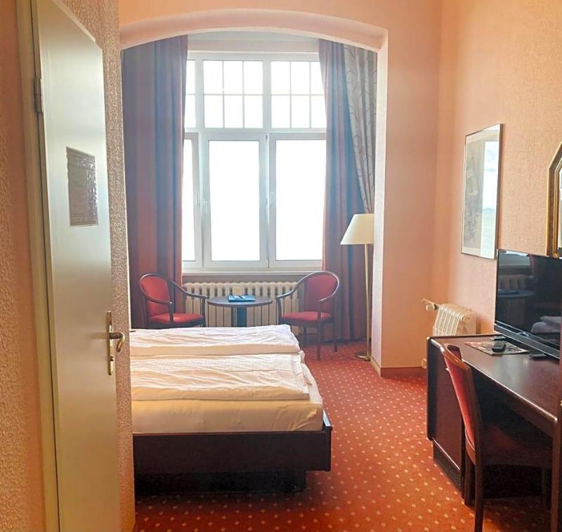 Hotel Germania image