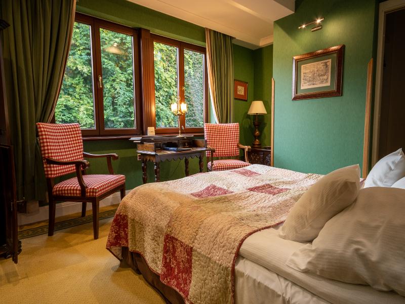 Hotel Grodek image