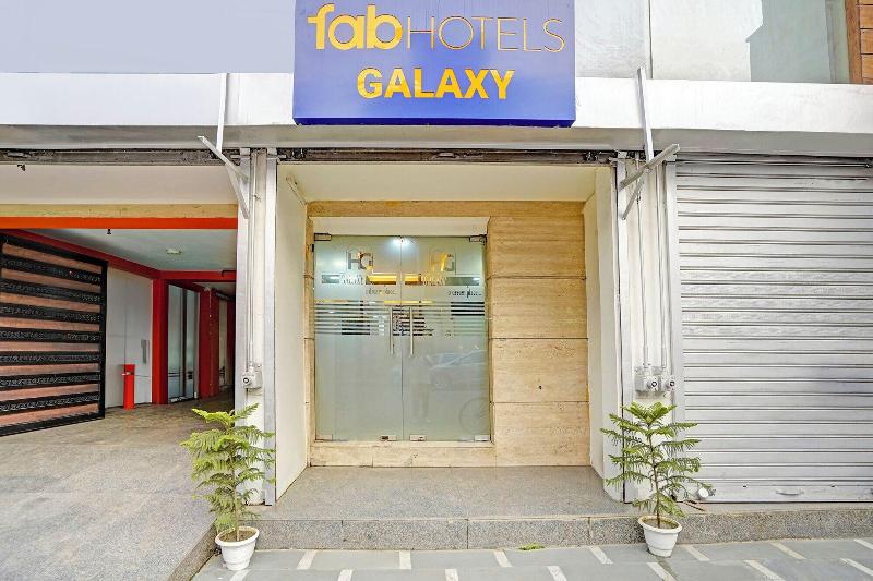 Fabhotel Galaxy image