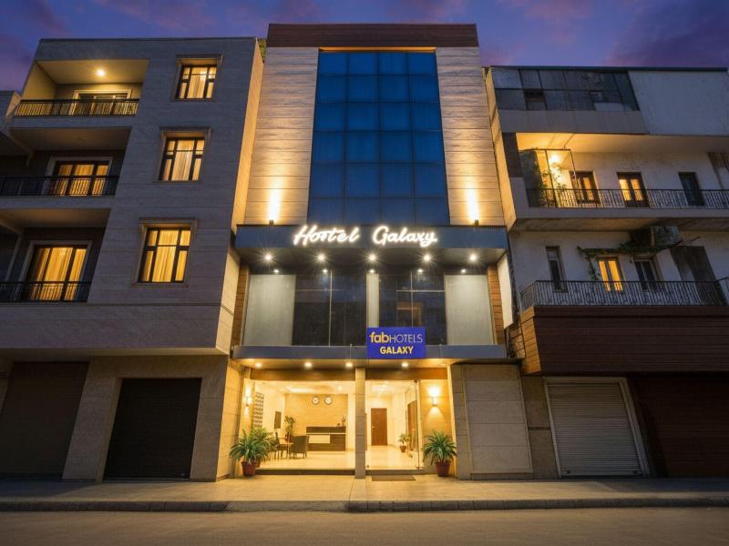 Fabhotel Galaxy image