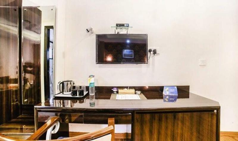 Fabhotel Galaxy image