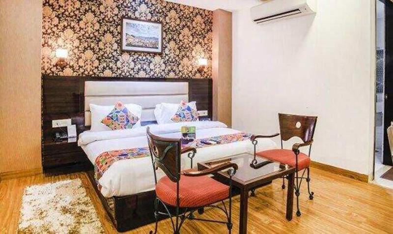 Fabhotel Galaxy image