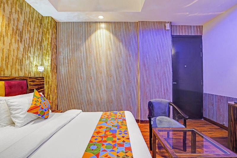 Fabhotel Galaxy image
