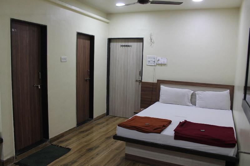 Hotel Mukesh Residency image