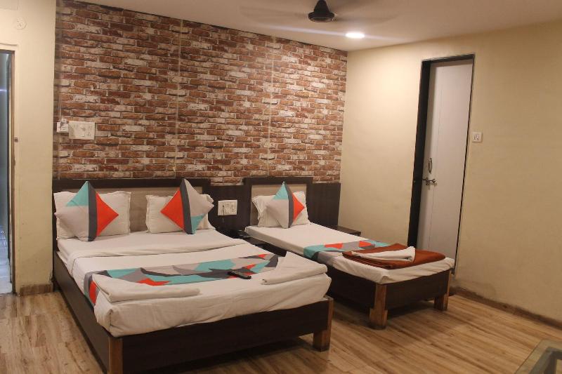 Hotel Mukesh Residency image