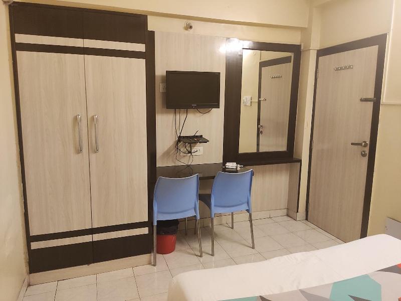 Hotel Mukesh Residency image