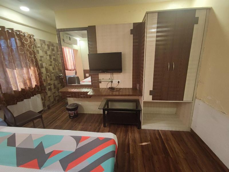 Hotel Mukesh Residency image