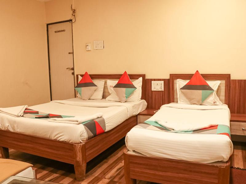 Hotel Mukesh Residency image