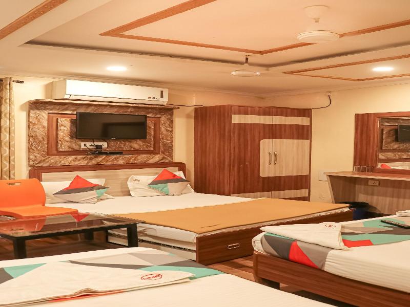 Hotel Mukesh Residency image