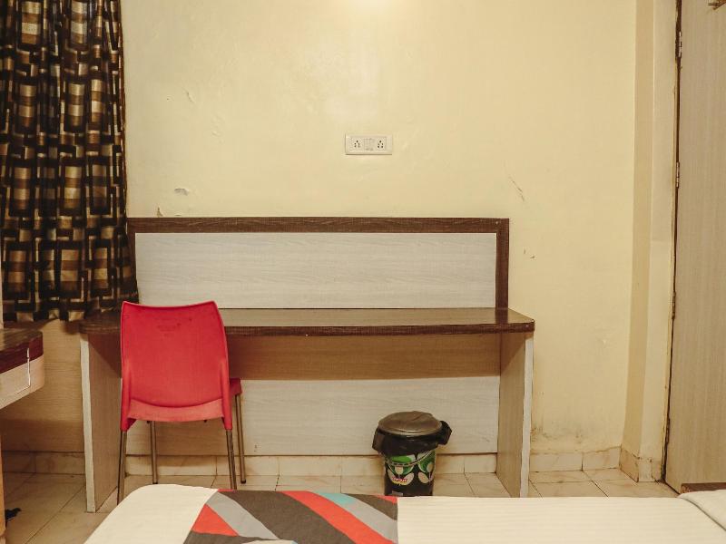 Hotel Mukesh Residency image
