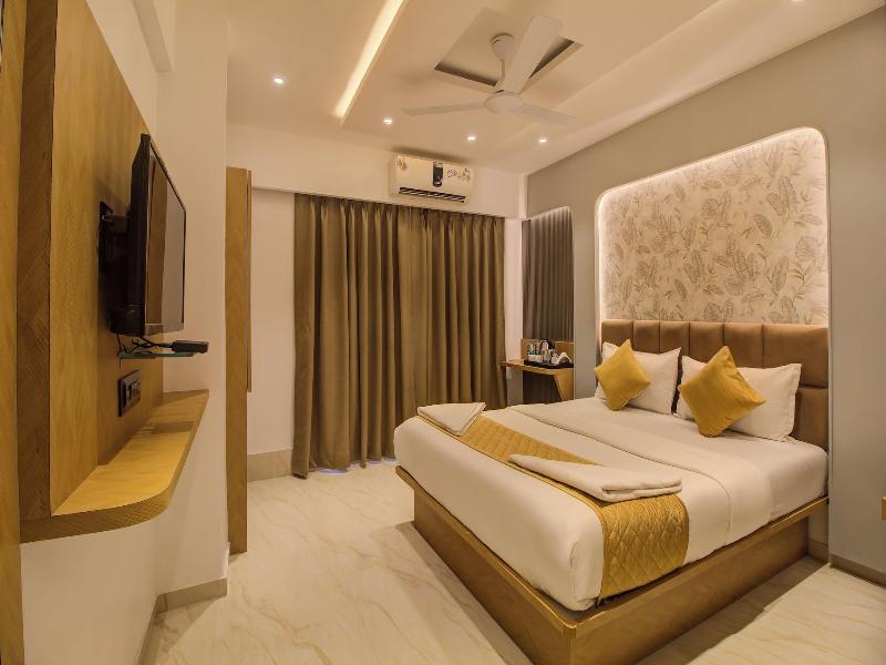 Hotel Malad Inn image