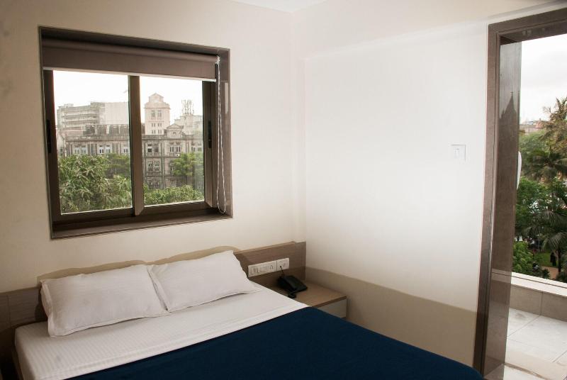 City Hotel image