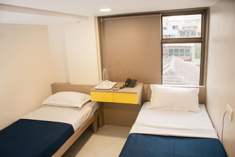 City Hotel image