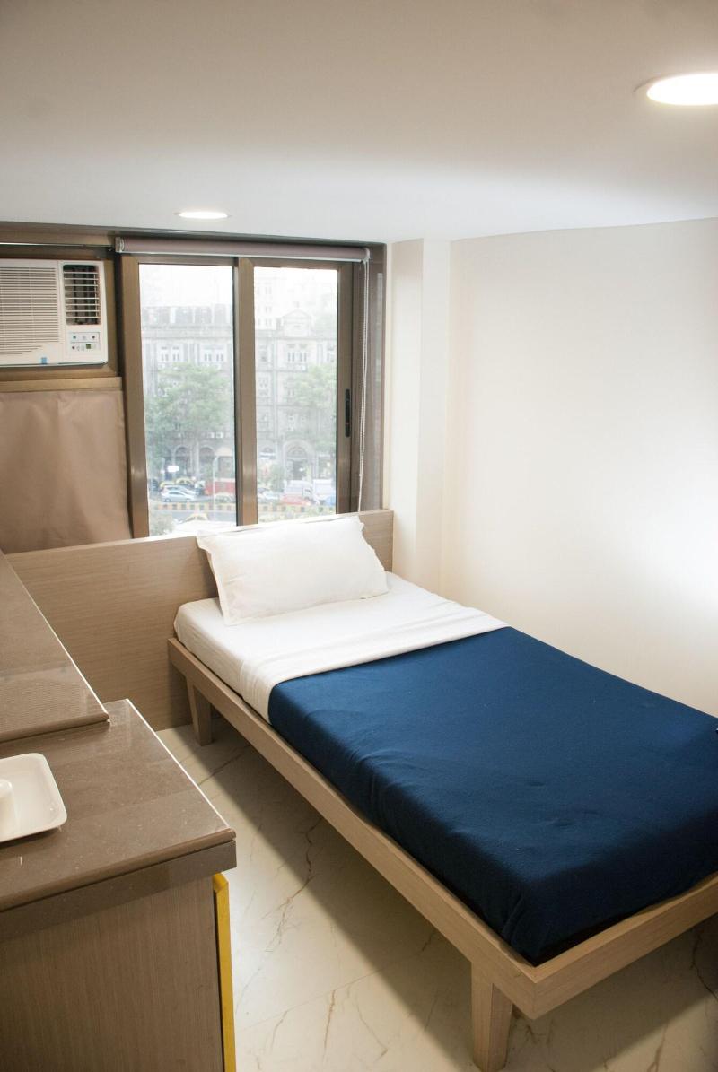 City Hotel image