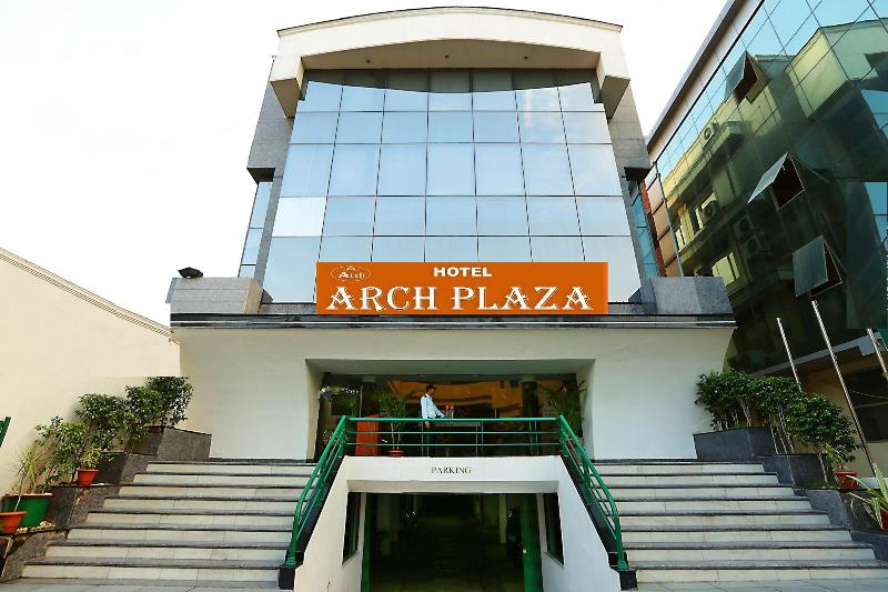 Hotel Arch  image