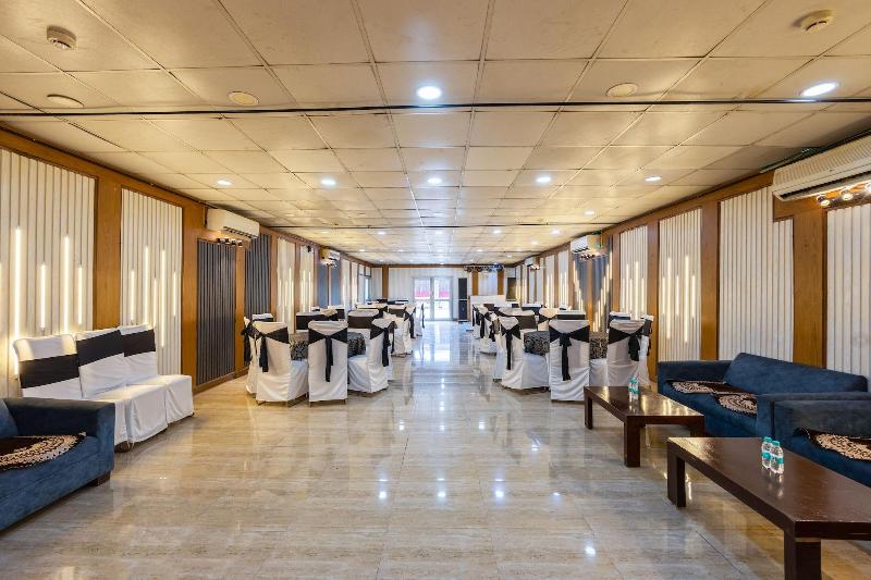 Hotel Arch  image