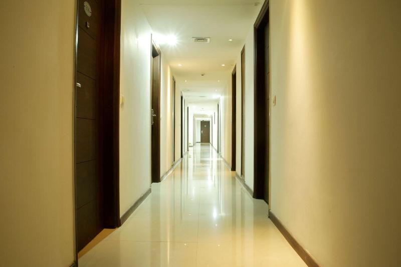 Hotel Arch  image