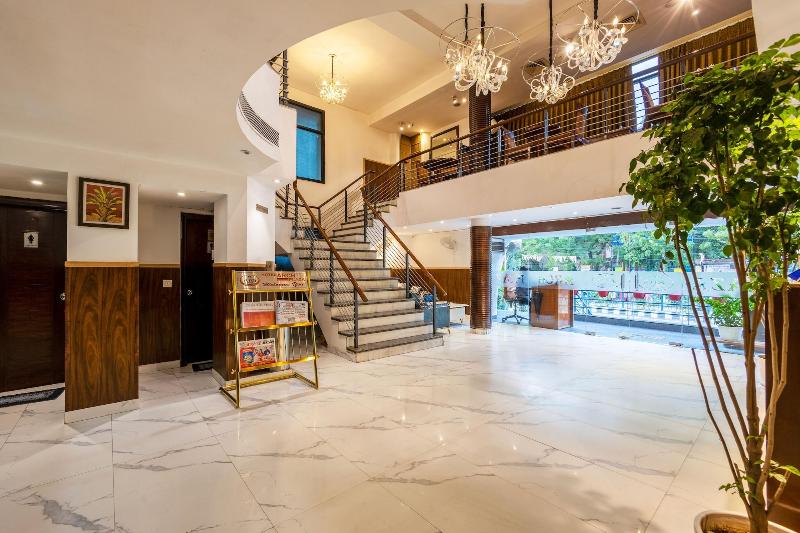 Hotel Arch  image