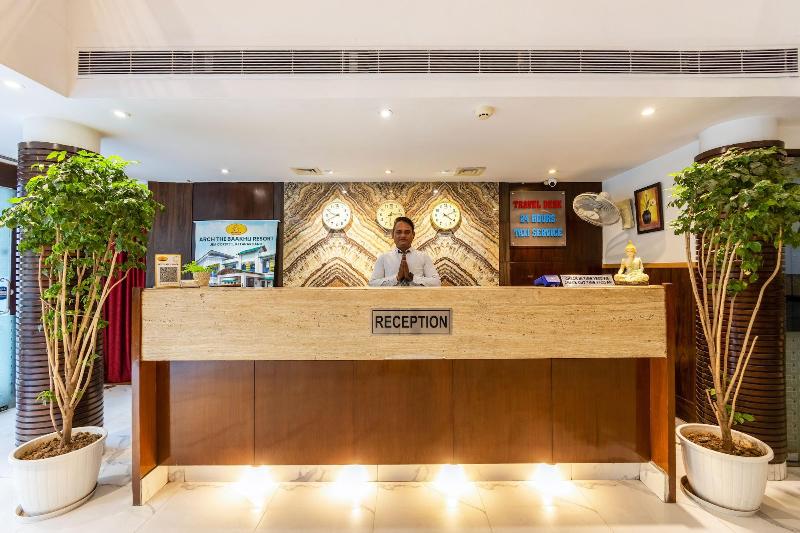 Hotel Arch  image