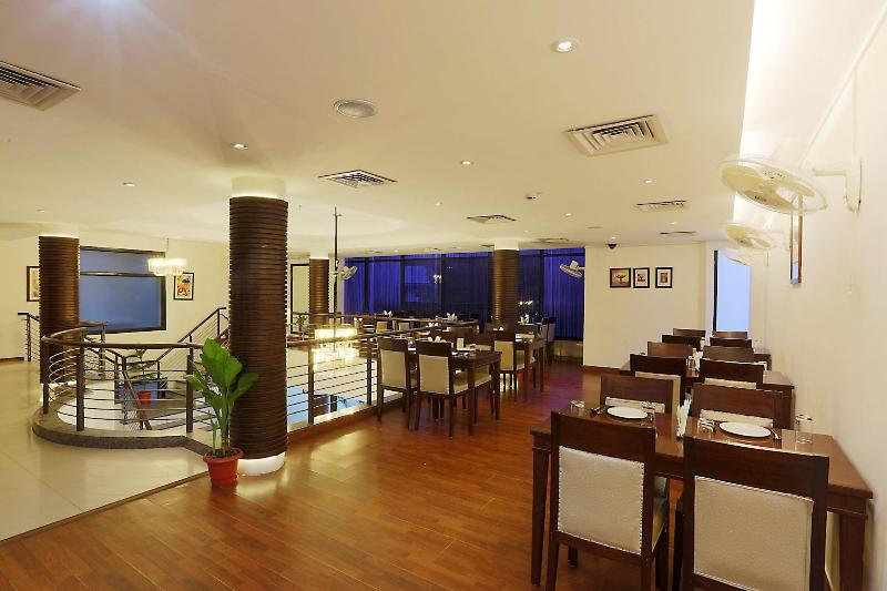 Hotel Arch  image