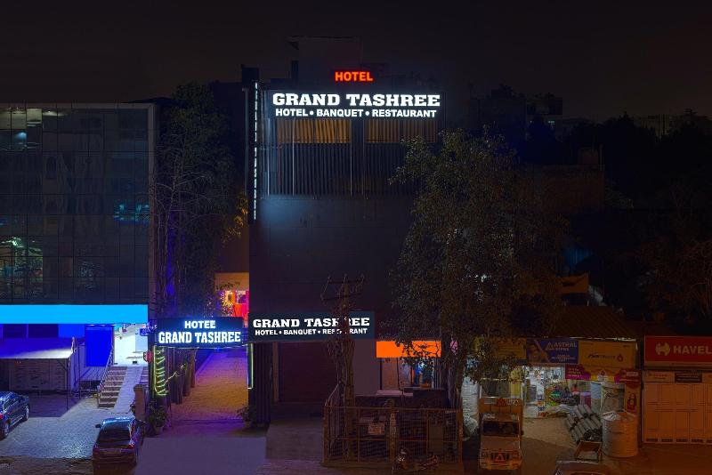Hotel Grand Tashree image