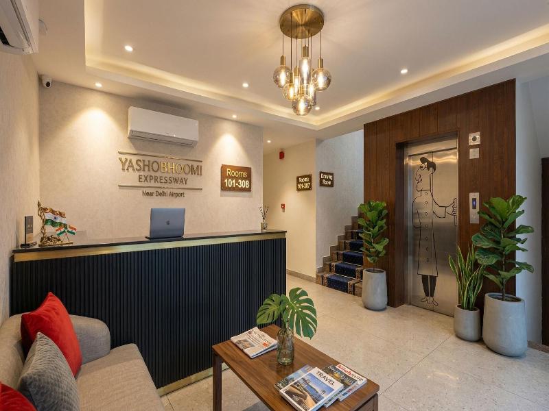 Hotel Grand Tashree image