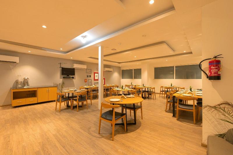 Hotel Grand Tashree image
