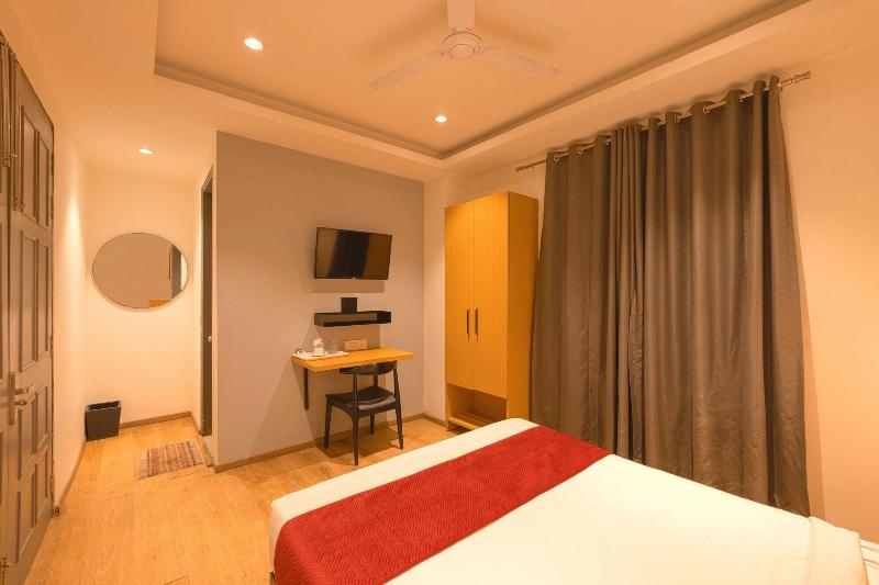 Hotel Grand Tashree image