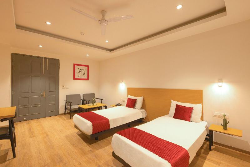 Hotel Grand Tashree image