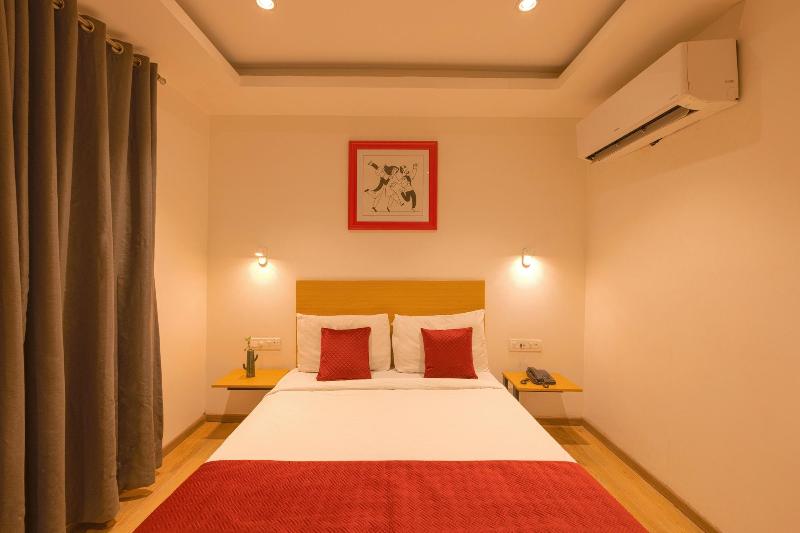 Hotel Grand Tashree image