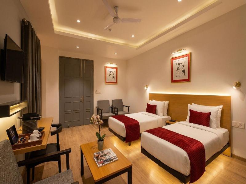 Hotel Grand Tashree image