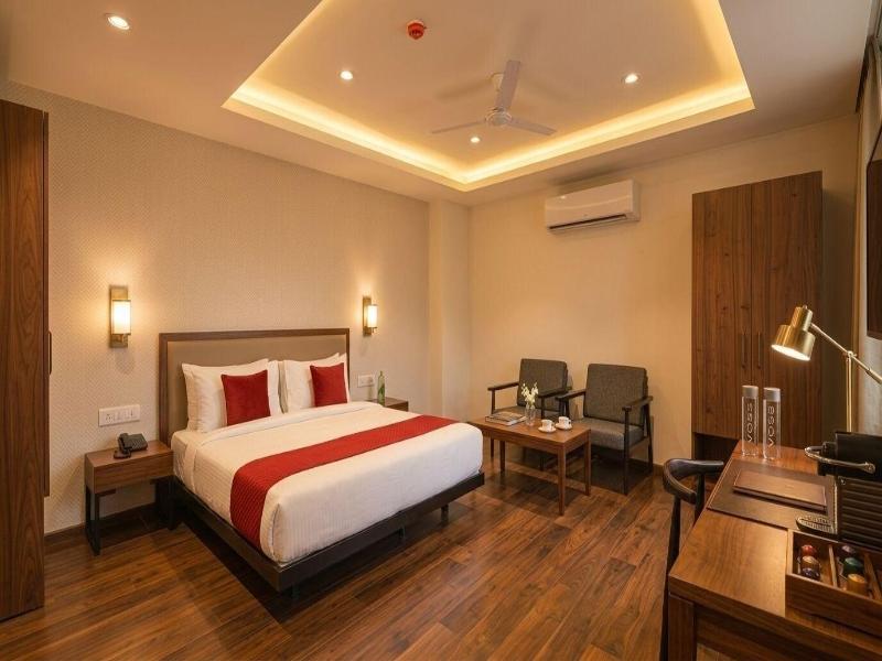 Hotel Grand Tashree image