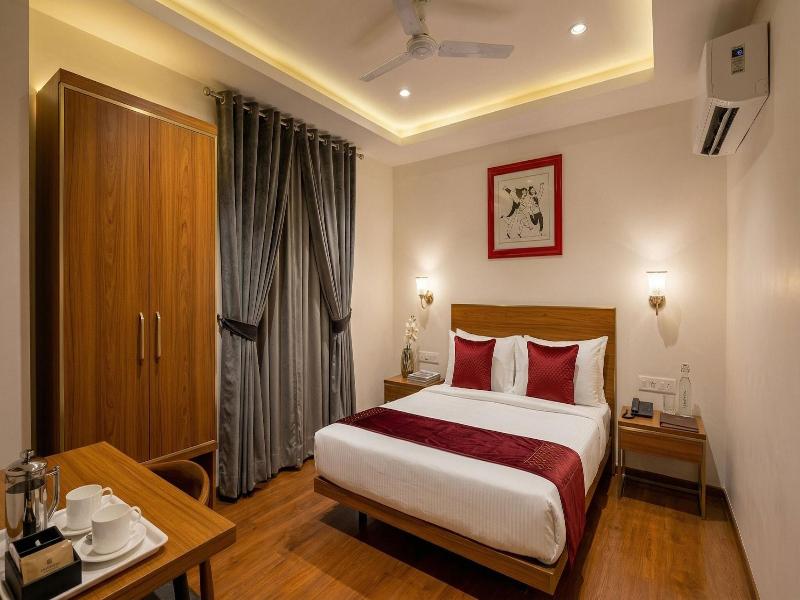 Hotel Grand Tashree image