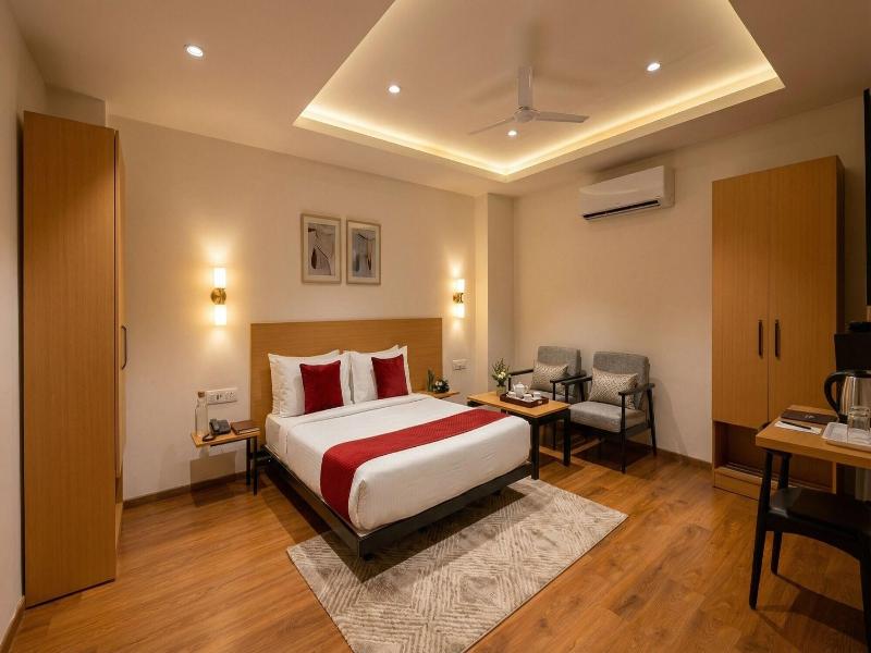 Hotel Grand Tashree image