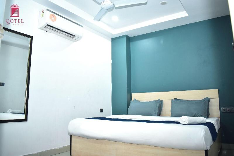 Qotel Hotel Rama Rohini Sector 24 image