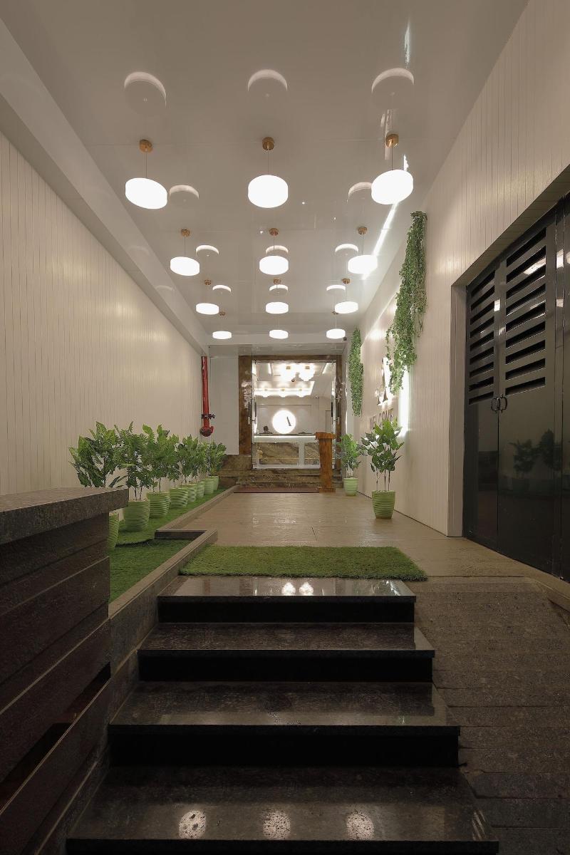 Hotel Ariana Residency image