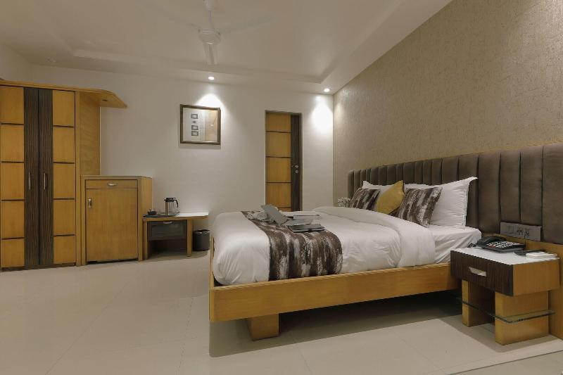 Hotel Ariana Residency image
