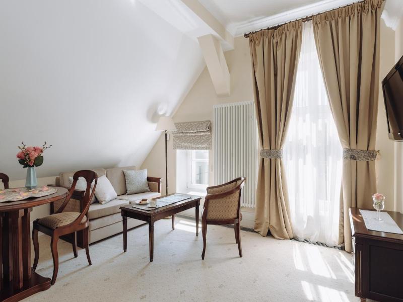 Hotel Pa Cac Romantyczny image