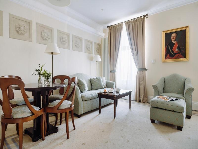Hotel Pa Cac Romantyczny image