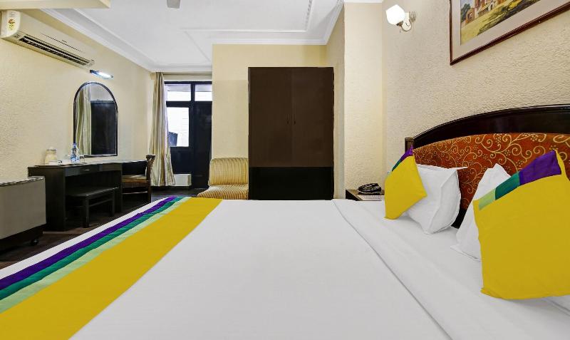 Itsy Hotels Arien International image