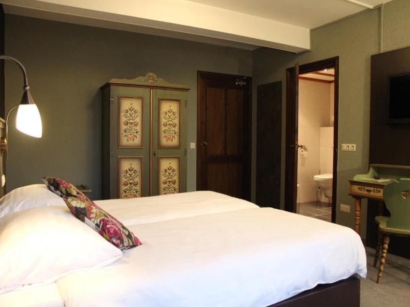 Hotel Restaurant De Roosterhoeve image