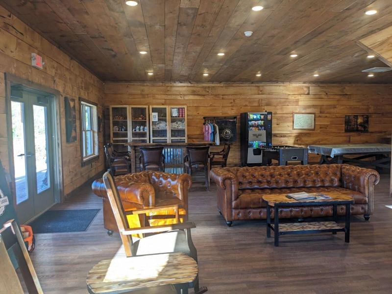 Rough Cut Lodge image