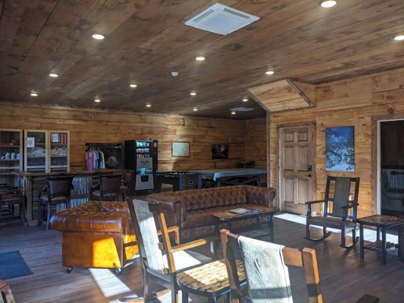 Rough Cut Lodge image