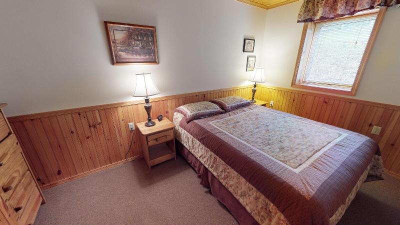 Rough Cut Lodge image