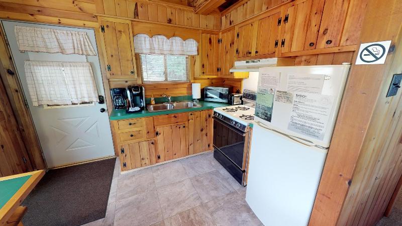 Rough Cut Lodge image