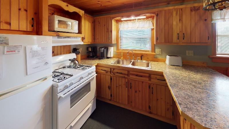 Rough Cut Lodge image