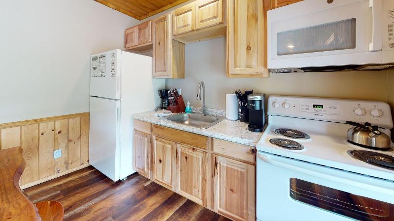 Rough Cut Lodge image
